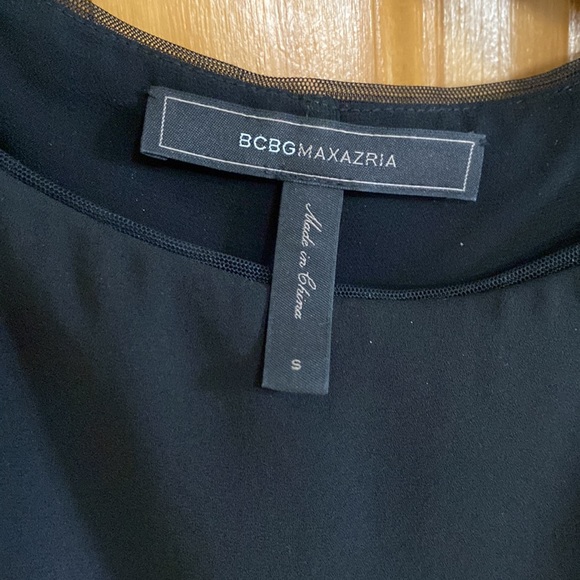 2 for the higher price! Perfect top for summer or winter party! - Picture 3 of 5